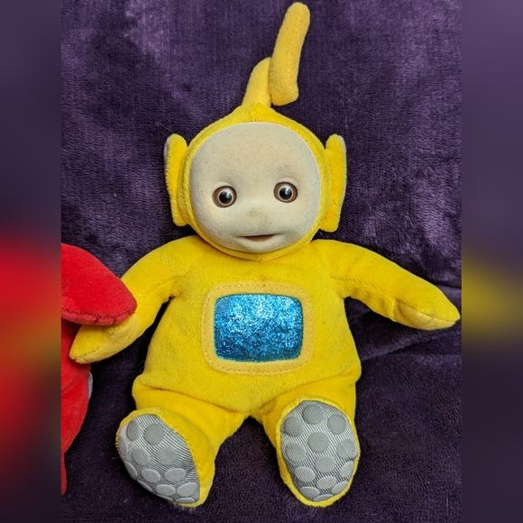 1998 Vintage Teletubbies Laa-Laa and Po bean bag plush - Picture 3 of 8